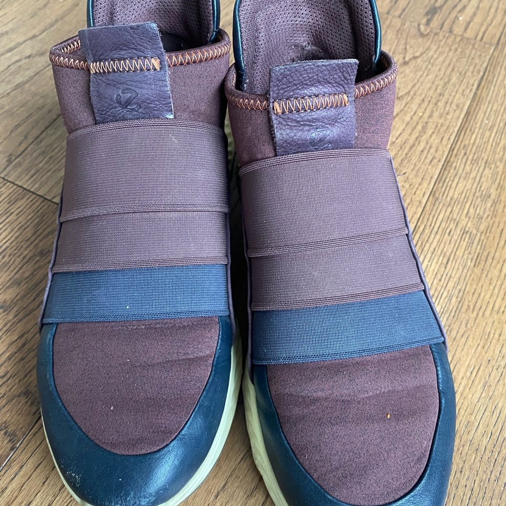 Ecco womens sneakers.